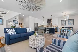 915 N Shore Dr, Anna Maria, FL 34216 - Photo 13