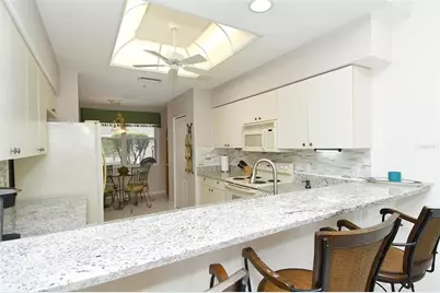 5251 Mahogany Run Avenue #515, Sarasota, FL 34241 - Photo 17