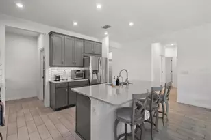 9291 Starry Night Ave, Sarasota, FL 34241 - Photo 7