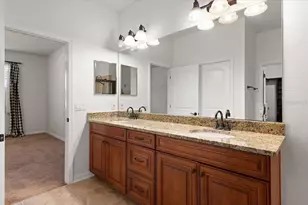 4247 Adelaar Dr, Sarasota, FL 34240 - Photo 39