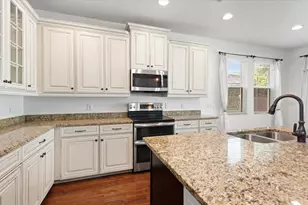 4247 Adelaar Dr, Sarasota, FL 34240 - Photo 21