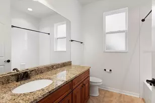 4247 Adelaar Dr, Sarasota, FL 34240 - Photo 27