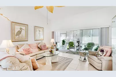 6770 Fairway Gardens Drive, Bradenton, FL 34203 - Photo 9