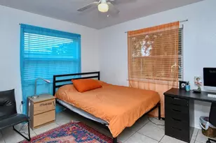 4414 Longford Dr, Sarasota, FL 34232 - Photo 9