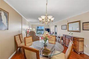 3839 Lake Bayshore Dr, Bradenton, FL 34205 - Photo 7