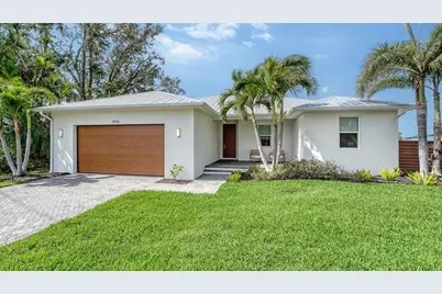 6136 Hollywood Boulevard, Sarasota, FL 34231 - Photo 1