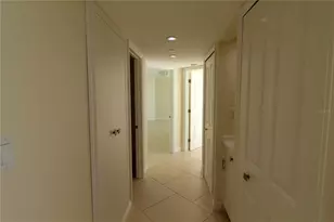 988 Blvd of the Arts, Sarasota, FL 34236 - Photo 19