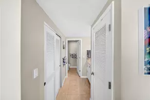 1212 Benjamin Franklin Dr, Sarasota, FL 34236 - Photo 21