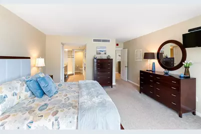 1212 Benjamin Franklin Drive #206, Sarasota, FL 34236 - Photo 29