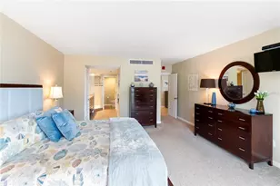 1212 Benjamin Franklin Dr, Sarasota, FL 34236 - Photo 29