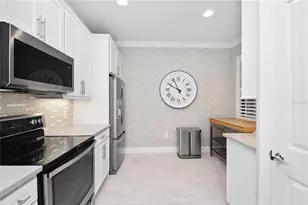 13887 Botteri St, Venice, FL 34293 - Photo 7