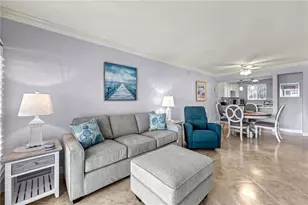 1801 Gulf Dr N, Bradenton Beach, FL 34217 - Photo 9