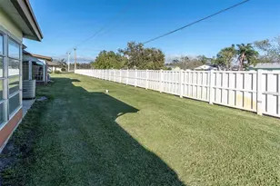 3401 36th St W, Bradenton, FL 34205 - Photo 21