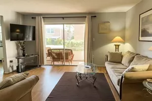 4115 34th Way S, Saint Petersburg, FL 33711 - Photo 3