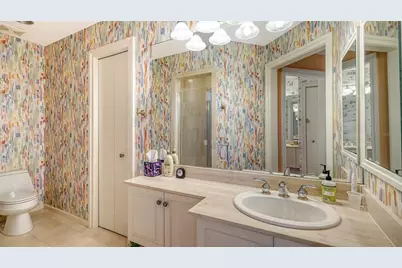 4561 Gulf Of Mexico Drive #202, Longboat Key, FL 34228 - Photo 41