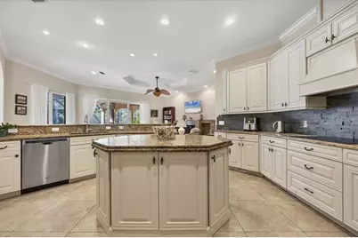 793 Vanderbilt Drive, Nokomis, FL 34275 - Photo 17