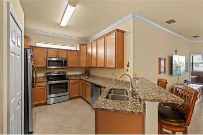 6607 Candlestick Drive, Bradenton, FL 34212 - Photo 7