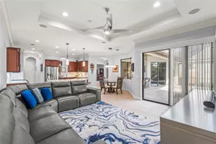 5343 Nathaniel Pl, Sarasota, FL 34233 - Photo 17