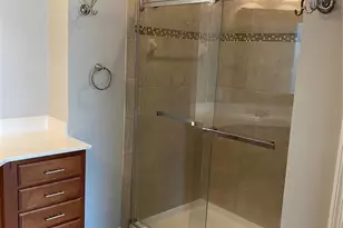 7875 Moonstone Dr, Sarasota, FL 34233 - Photo 17