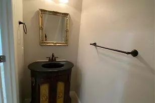 7875 Moonstone Dr, Sarasota, FL 34233 - Photo 11