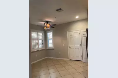 7875 Moonstone Drive #7875, Sarasota, FL 34233 - Photo 3