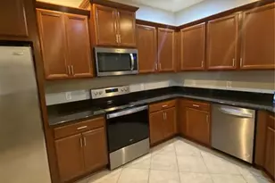 7875 Moonstone Dr, Sarasota, FL 34233 - Photo 5