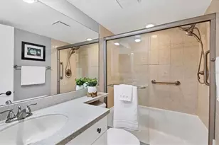 1640 Stickney Point Rd, Sarasota, FL 34231 - Photo 11