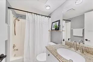1640 Stickney Point Rd, Sarasota, FL 34231 - Photo 17