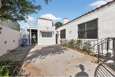 328 Sorrento Street, Venice, FL 34285 - Photo 37