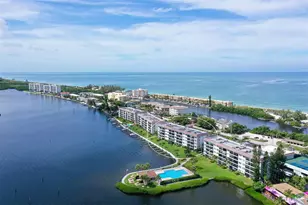 8911 Midnight Pass Rd, Sarasota, FL 34242 - Photo 37