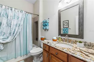 7915 Edmonston Cir, University Park, FL 34201 - Photo 39