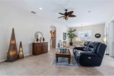 7915 Edmonston Circle, University Park, FL 34201 - Photo 11