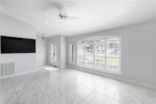 911 Wee Burn Pl, Sarasota, FL 34243 - Photo 25