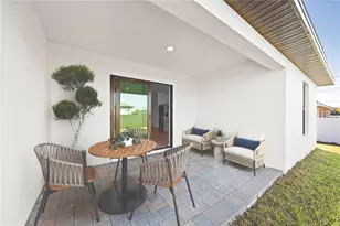 11100 Vanessa Ave, Englewood, FL 34224 - Photo 9