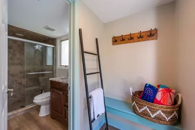 5005 Canterbury Drive, Sarasota, FL 34243 - Photo 63