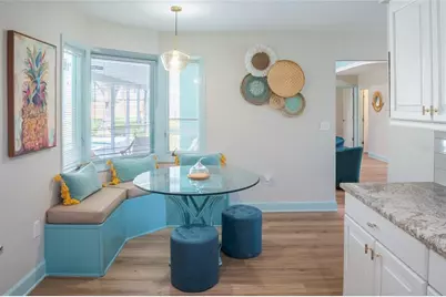 5005 Canterbury Drive, Sarasota, FL 34243 - Photo 17