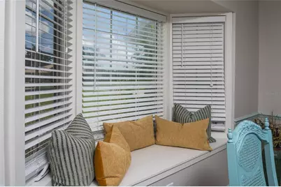 5005 Canterbury Drive, Sarasota, FL 34243 - Photo 13