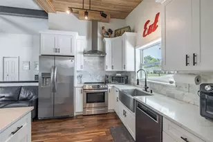 3407 29th St W, Bradenton, FL 34205 - Photo 15