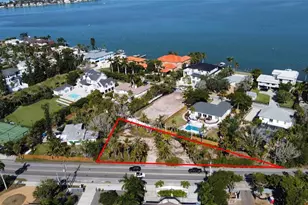 831 Siesta Dr, Sarasota, FL 34242 - Photo 3