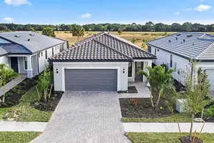 6319 Crested Eagle Ln, Nokomis, FL 34275 - Photo 1