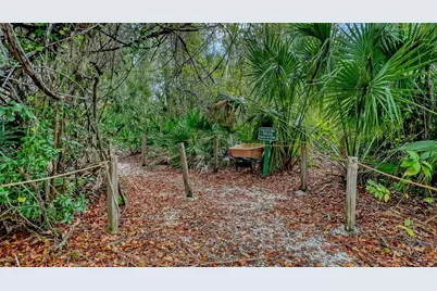 7018 Coachlight Street, Sarasota, FL 34243 - Photo 61