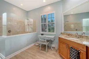 7018 Coachlight St, Sarasota, FL 34243 - Photo 29