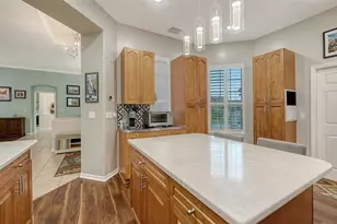 7018 Coachlight St, Sarasota, FL 34243 - Photo 17