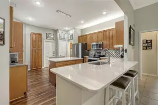 7018 Coachlight St, Sarasota, FL 34243 - Photo 15