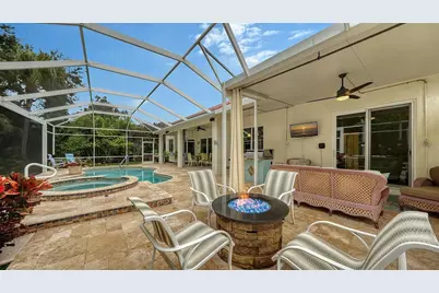 7018 Coachlight Street, Sarasota, FL 34243 - Photo 41