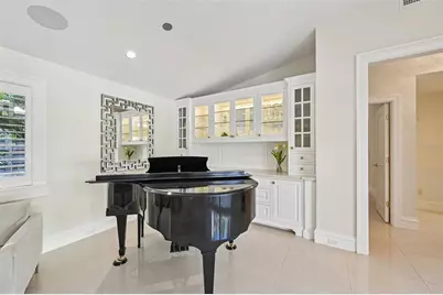 1121 Morningside Place, Sarasota, FL 34236 - Photo 11