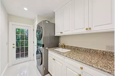 1121 Morningside Place, Sarasota, FL 34236 - Photo 53