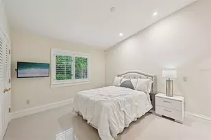 1121 Morningside Pl, Sarasota, FL 34236 - Photo 13