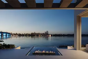 247 Robin Dr, Sarasota, FL 34236 - Photo 3