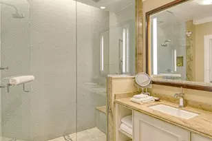 915 Seaside Dr, Sarasota, FL 34242 - Photo 27